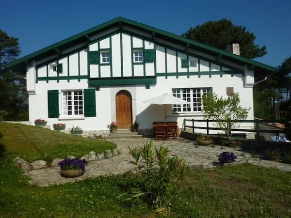 The Perfect Holiday Villa In The Pines Set Back From The Ocean