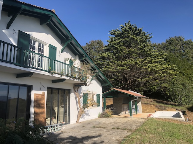 Villa